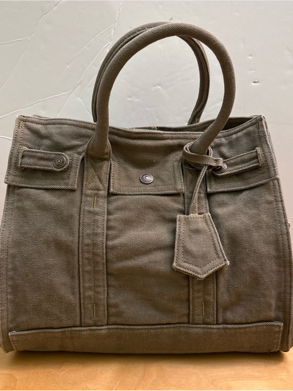 NWT Gap Medium Five Pocket Canvas tote in Olive